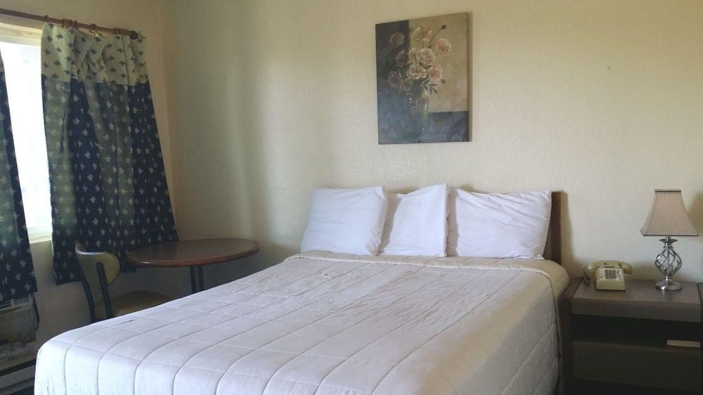 Bayside Motor Inn Блейн Екстер'єр фото