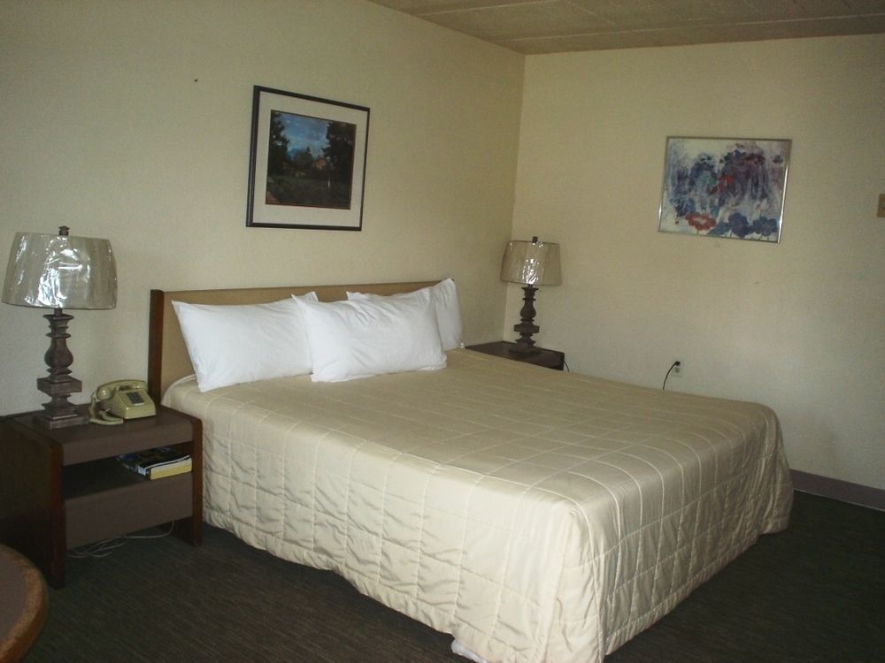 Bayside Motor Inn Блейн Екстер'єр фото